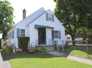 2327 Teel Ave, Lansing, MI 48910