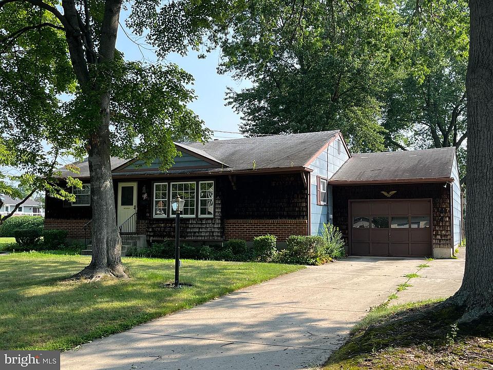 1st image of 606 Hamilton Dr