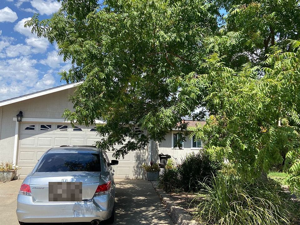 1st image of 9229 Meadow Grove Dr