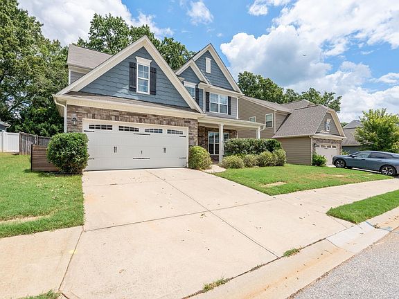 2nd image of 103 Nearmeadows Way