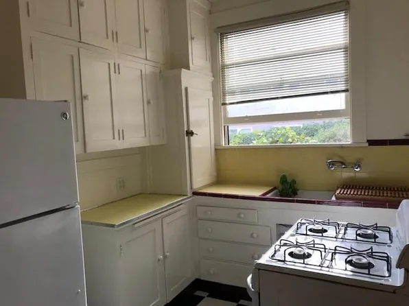85 Glen Ave, Oakland, CA 94611