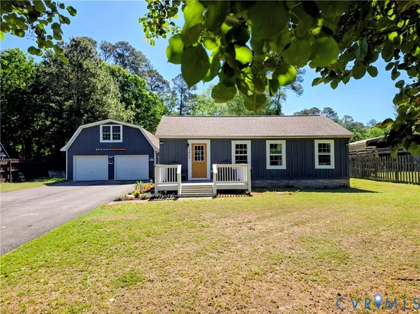 7620 Cypress Dr, Lanexa, VA 23089