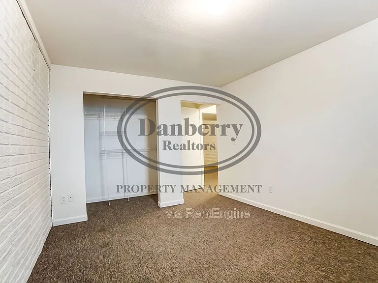 3704 Willow Run Dr — Photo 39