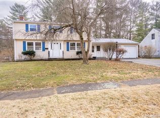 44 Glenwood St, Enfield, CT 06082