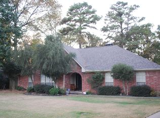 4416 Oaks Bluff Dr, Little Rock, AR 72223