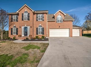2400 Sable Point Ln, Knoxville, TN 37924