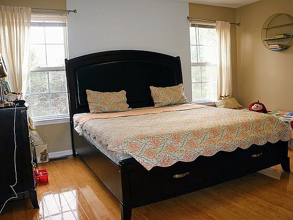 Spacious Master Bedroom