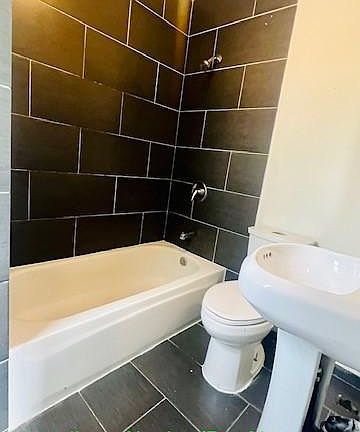 2nd image of 834 W 7th St #1