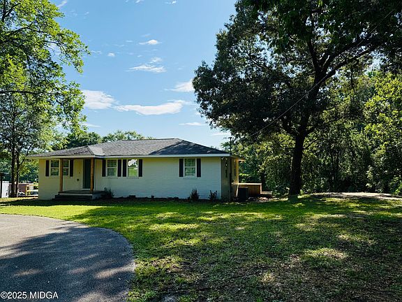 5th image of 708 N Houston Lake Blvd