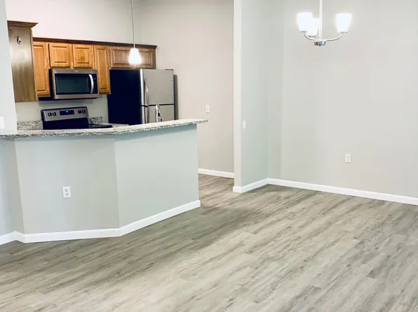 1615 Oriental St, Bonham, TX 75418