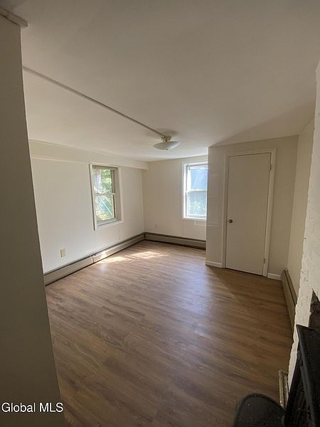 4th image of 138 Lancaster Street