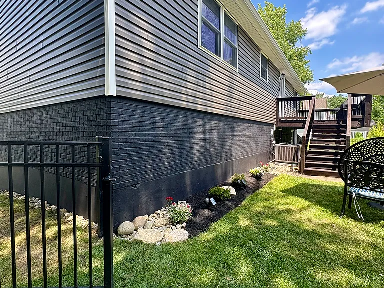 Barret Rd — Photo 10