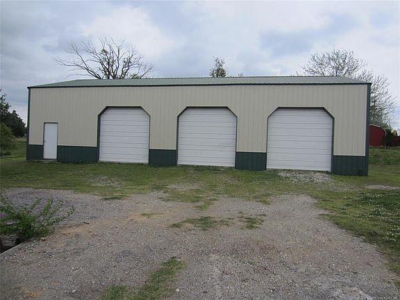 4th image of 2637 S Highway 48