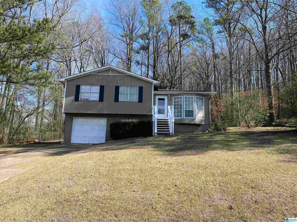 5843 Brenda Dr, Trussville, AL 35173