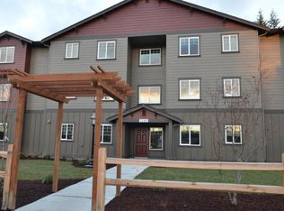 1288 Beach Ave #203, Marysville, WA 98270