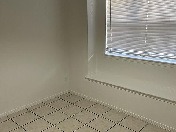 5th image of 1749 Plumed Quail Ln