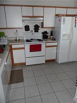 3rd image of 9538 Newdale Way APT 201
