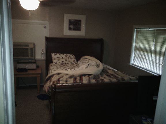4th image of 1304 Sweeney Dr