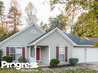 10113 Sparkling Brook Ct, Charlotte, NC 28214