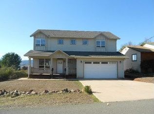 17017 Greenridge Rd, Hidden Valley Lake, CA 95467