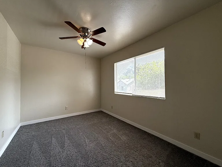 1505 W 3rd St — Photo 9
