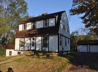 623 11th St, Newport, MN 55055