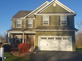 63 Edgewater Dr, Middletown, PA 17057