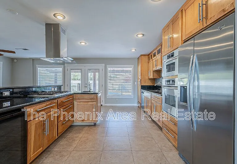 8654 E Windsor Ave — Photo 11