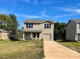 218 19th St, Hempstead, TX 77445