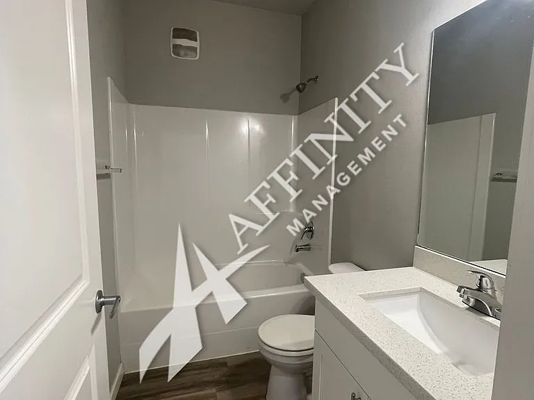 3616-3618 E McKinley Ave #3620 — Photo 9