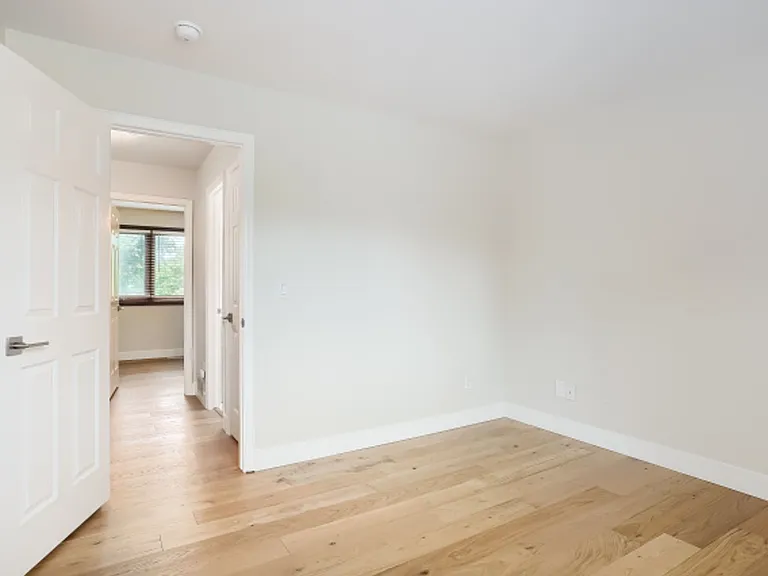3368 Hickok Pl — Photo 24