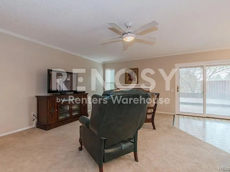 8402 E Long Ave — Photo 6