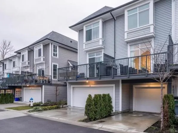 2838 Livingstone Ave #25, Abbotsford, BC V2T 0J1