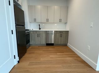 547 Martin Luther King Dr #8, Jersey City, NJ 07304