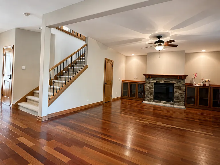 964 Jericho Pl NE — Photo 4