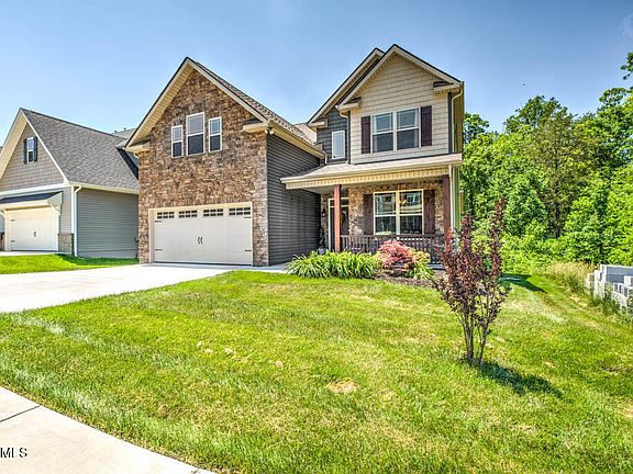 2nd image of 3021 Spencer Ridge Ln