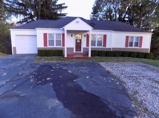 270 Chapel Rd, Wheeling, WV 26003