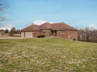 1998 S High Rdg, Nixa, MO 65714