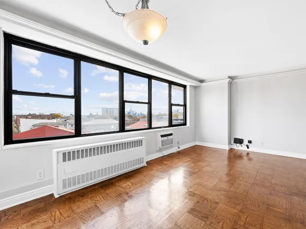 500 Central Avenue image 9 of 32