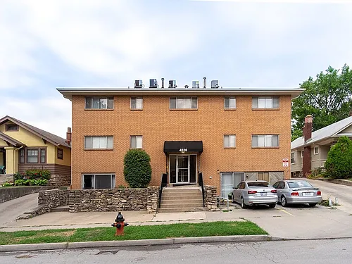 4521-4523 Jefferson Pennsylvania Ave #4526-4524 Photo 1