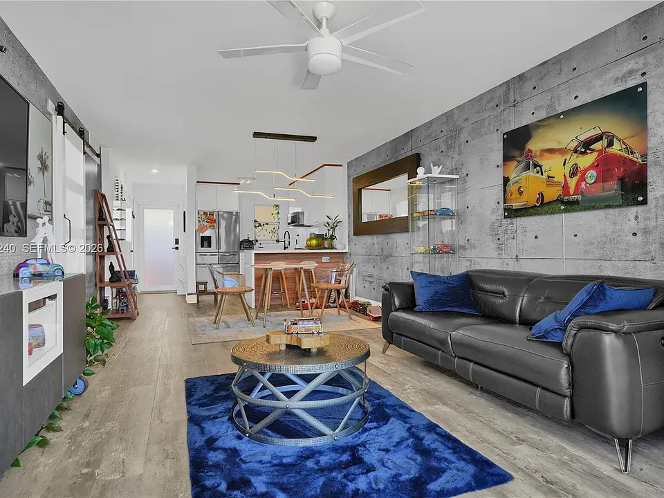 8900 Washington Blvd #320