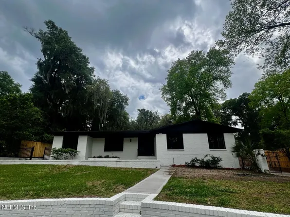 10534 FT CAROLINE Road, Jacksonville, FL 32225