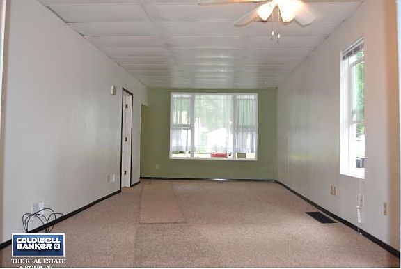 Large living rm