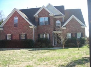 695 Franklin Grove Dr, Mooresville, NC 28115