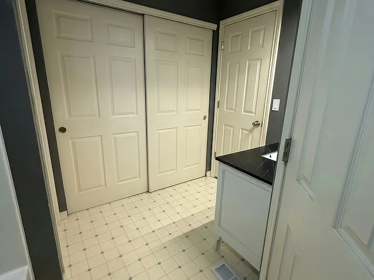 Jack/Jill Bathroom 2