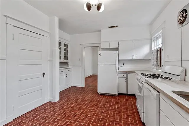 1801 Pine St — Photo 14