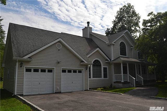 1st image of 796 Long Island Ave