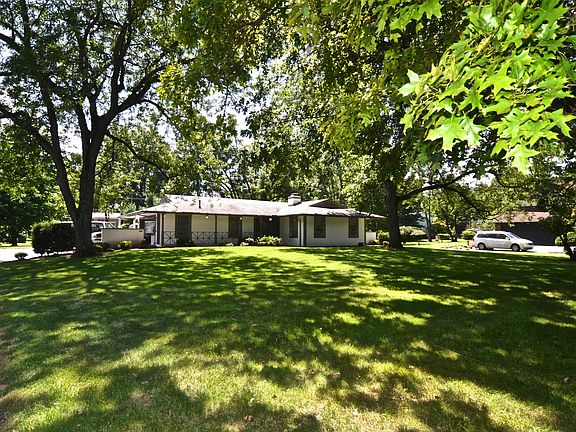 2nd image of 5621 Farms Dr