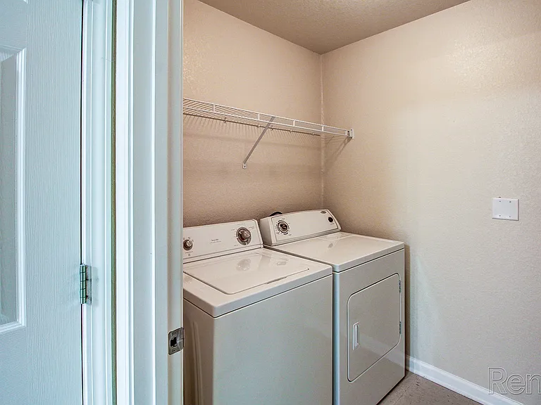 Holston Ridge Apartments — Photo 20