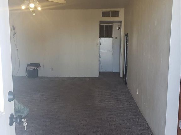 4th image of 1033 W 9th Ave
